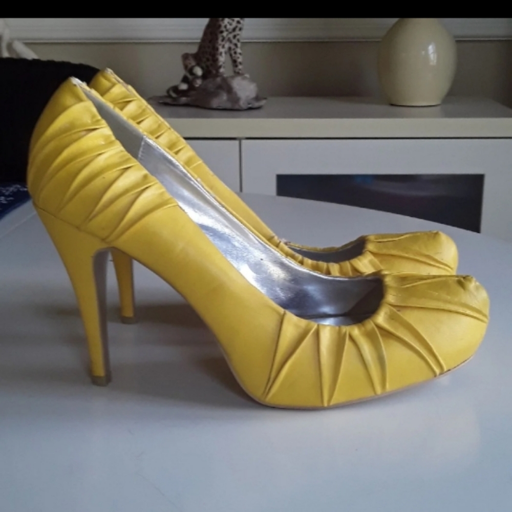 Yellow Heels